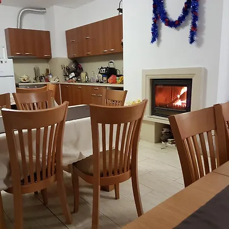 Gasthuis Yuliya 3*